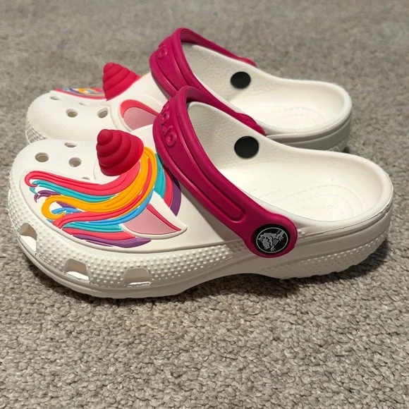 Unicorn Crocs - Picture 2 of 4